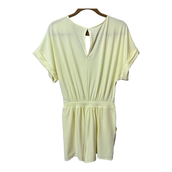 Express romper butter yellow elastic waist V-neck keyhole button neck size Med. - Picture 2 of 8